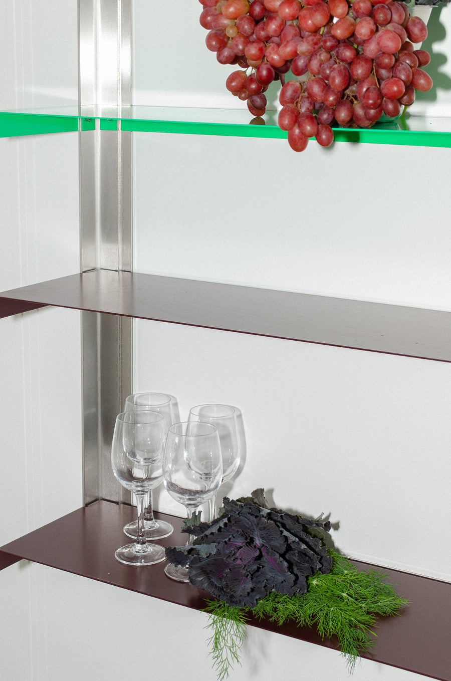 Small wall shelf - Stainless Steel / Bright Green + Black Red